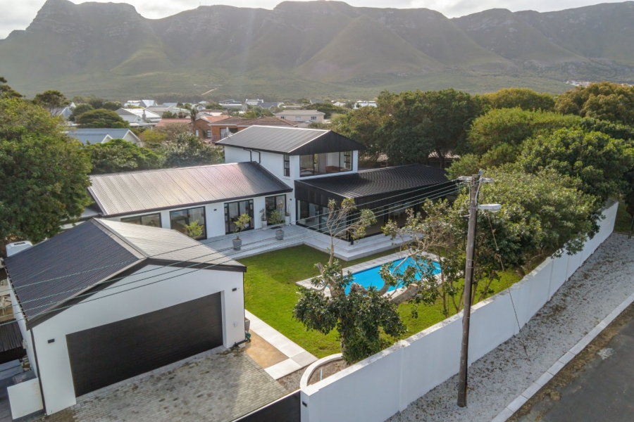 4 Bedroom Property for Sale in Vermont Western Cape